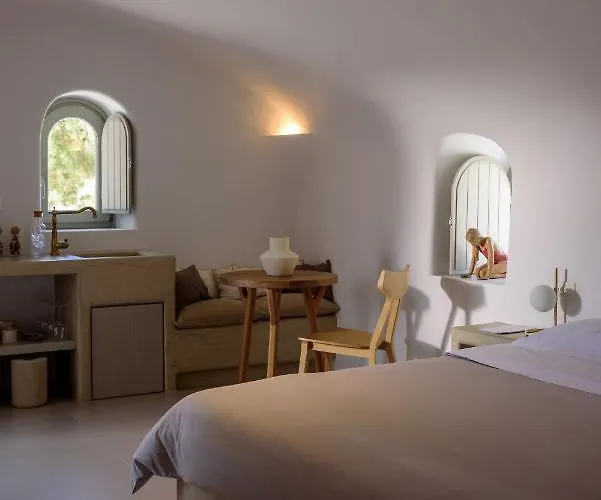 Treasures Art * Oia (Santorini)